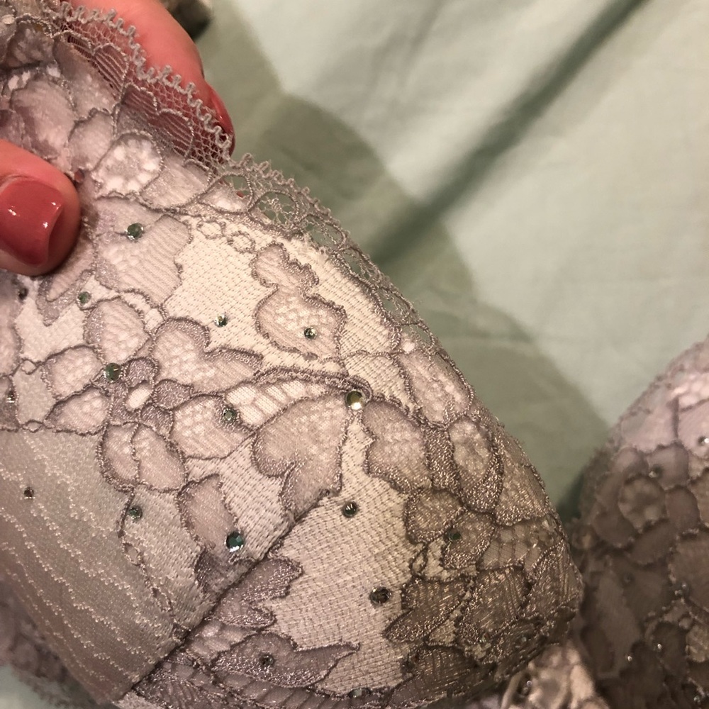 Victoria secret bra